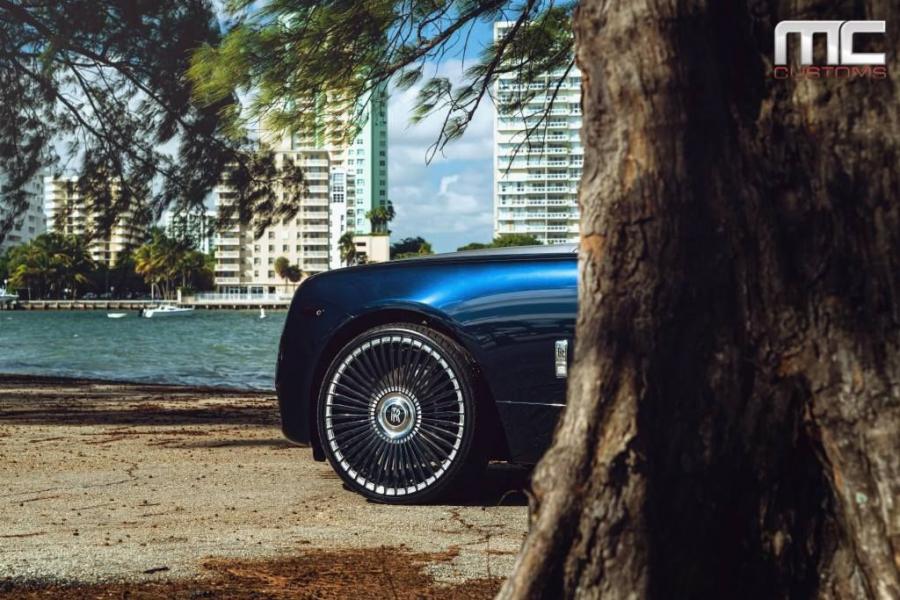  Rolls-Royce Wraith by MC Customs 2016 года  (фото 4 из 10)
